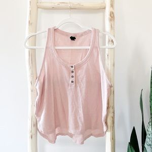 Cute waffle style tank top crop top size large